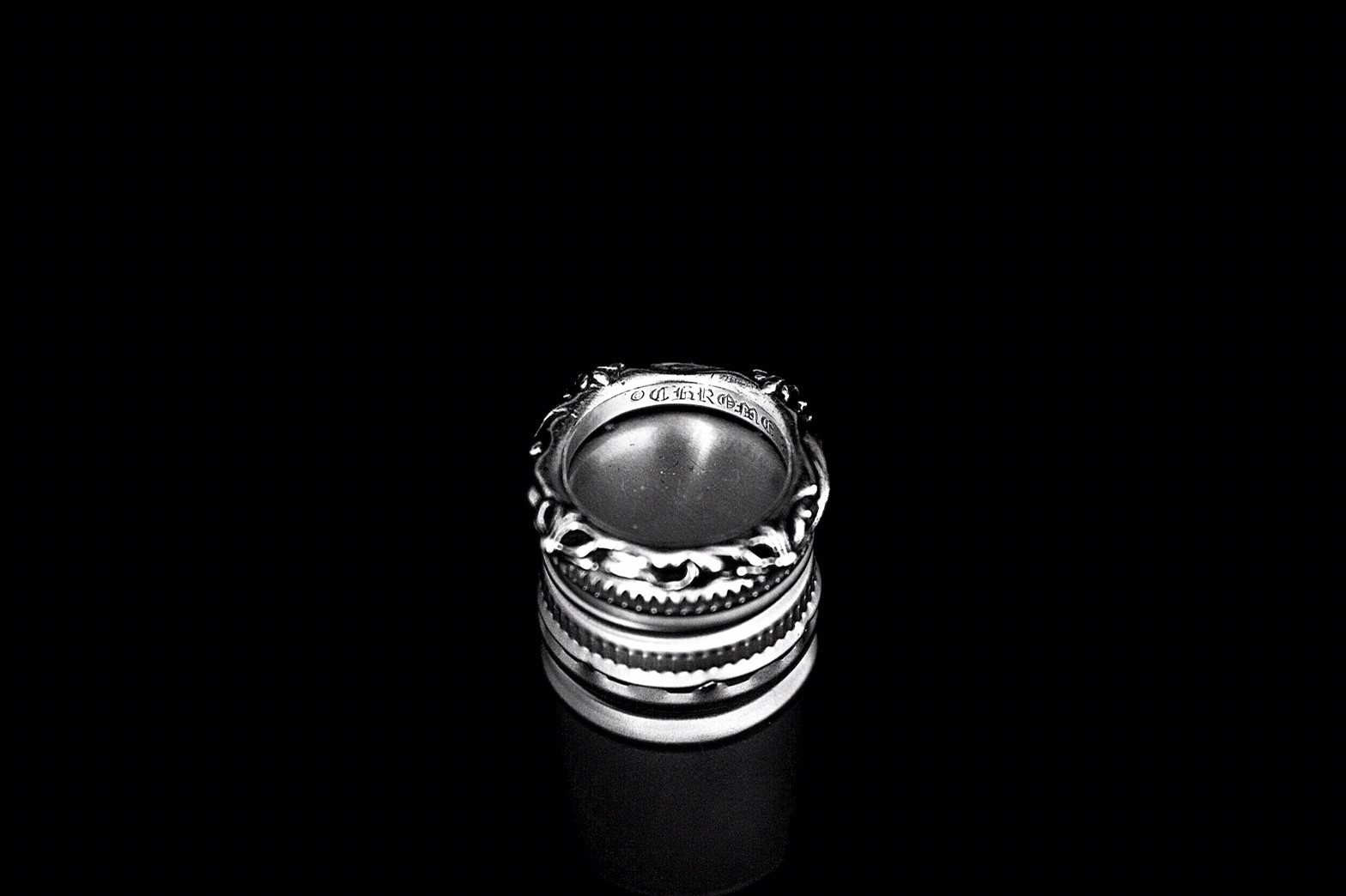 Chrome Hearts SBT Band Ring | Ta6ilog